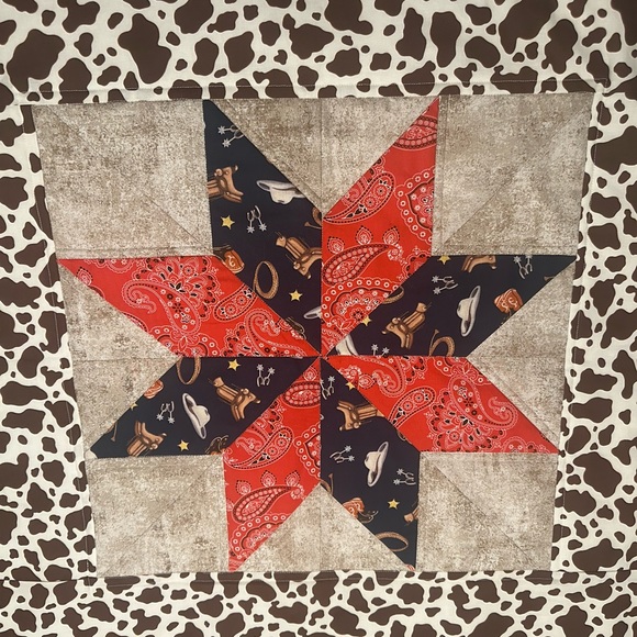 Handmade Quilt by Von of Vondanwearhaus Baby Quilt - Picture 2 of 13